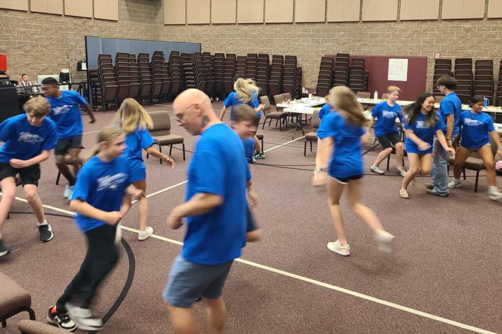 Youth Leadership Network Kids playing game.